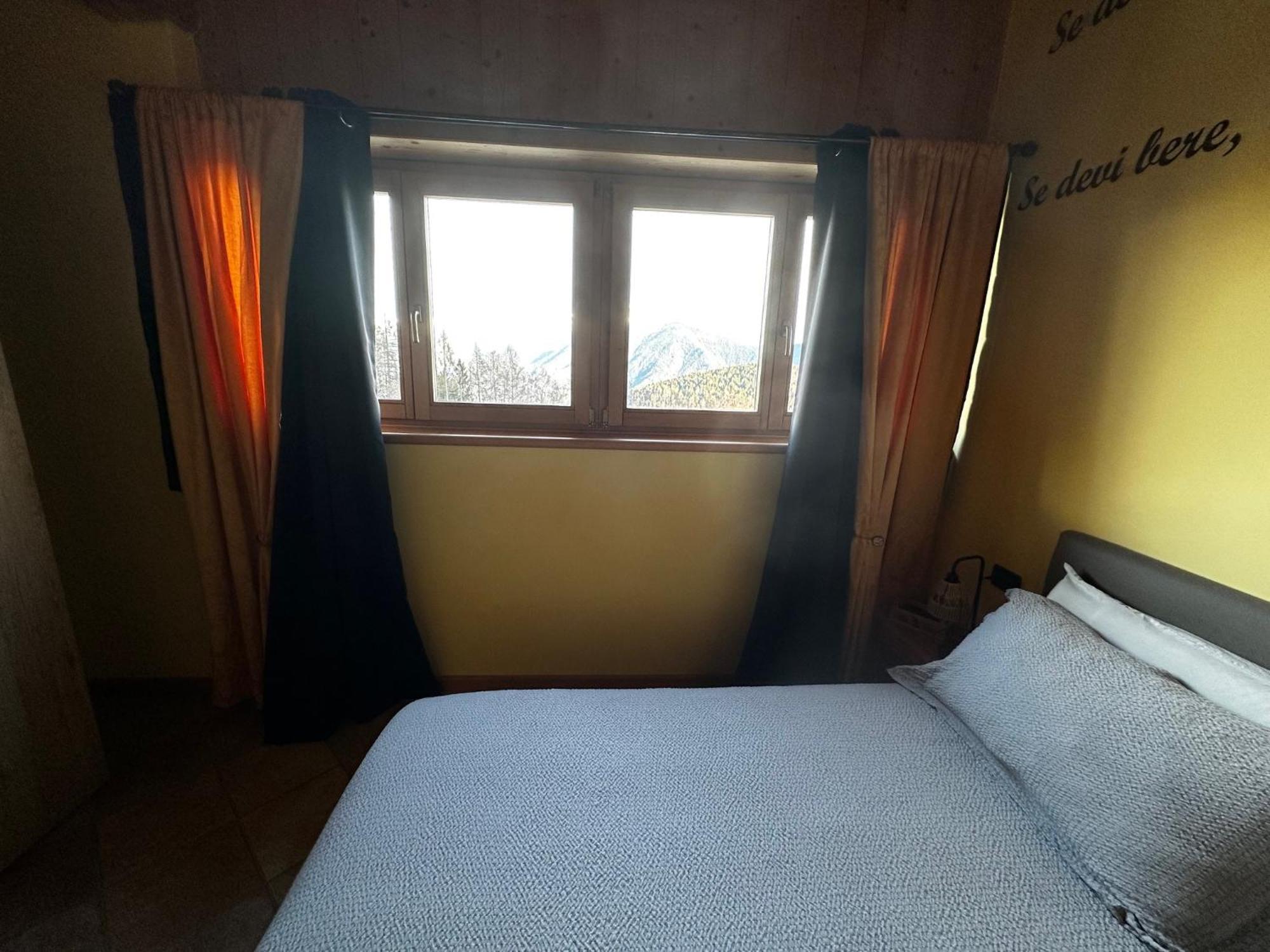 Chalet Chapeau Rar Castel Condino Εξωτερικό φωτογραφία